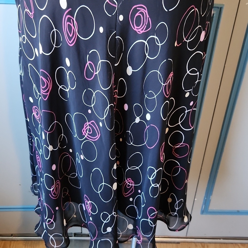 Scarlett Black Sleeveless Dress with Pink Ribbon - Picture 10 of 12